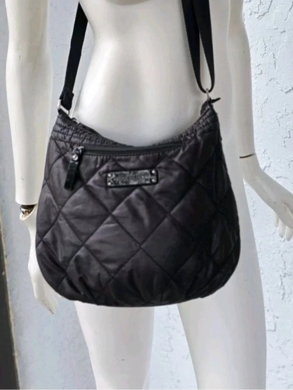 Vera Bradley Quilted Black Nylon Crossbody Purse Bag‎ Medium Size 12x9